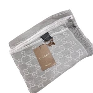 Gucci Stola Lana e Seta – Accessorio | Emanuella_P Second Hand Luxury Milano