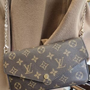 Louis Vuitton Pochette Félicie – | Emanuella_P Second Hand Luxury Milano