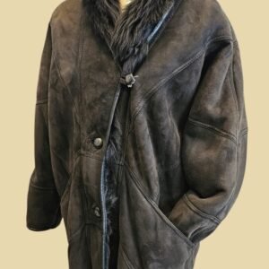 Montone Shearling Unisex Vintage Anni ’80 – Media Lunghezza Nero, Stile Retrò Taglia M/L | Emanuella_P Second Hand Luxury Milano